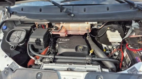 Iveco Daily 35s18* ХЛАДИЛЕН* ТОК* БОРД* КЛИМАТИК* ШВЕЙЦАРИЯ* , снимка 12