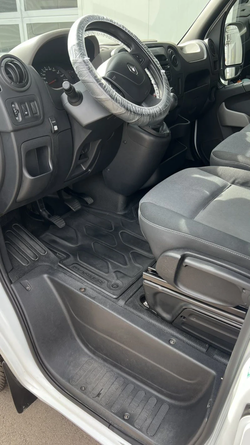 Renault Master, снимка 5 - Бусове и автобуси - 49662827
