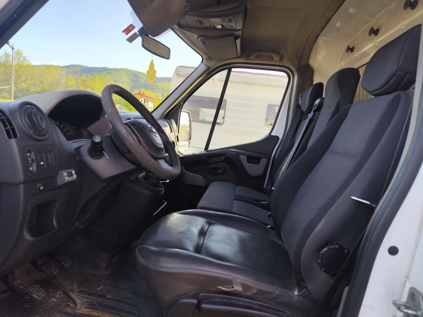 Nissan NV400  - изображение 5