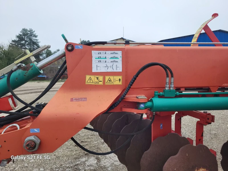 Брана Kverneland, снимка 5 - Селскостопанска техника - 52406703