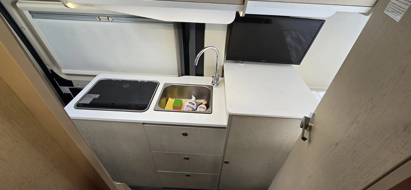 ������ XGO X Van 104 | Mobile.bg � ����������� 14