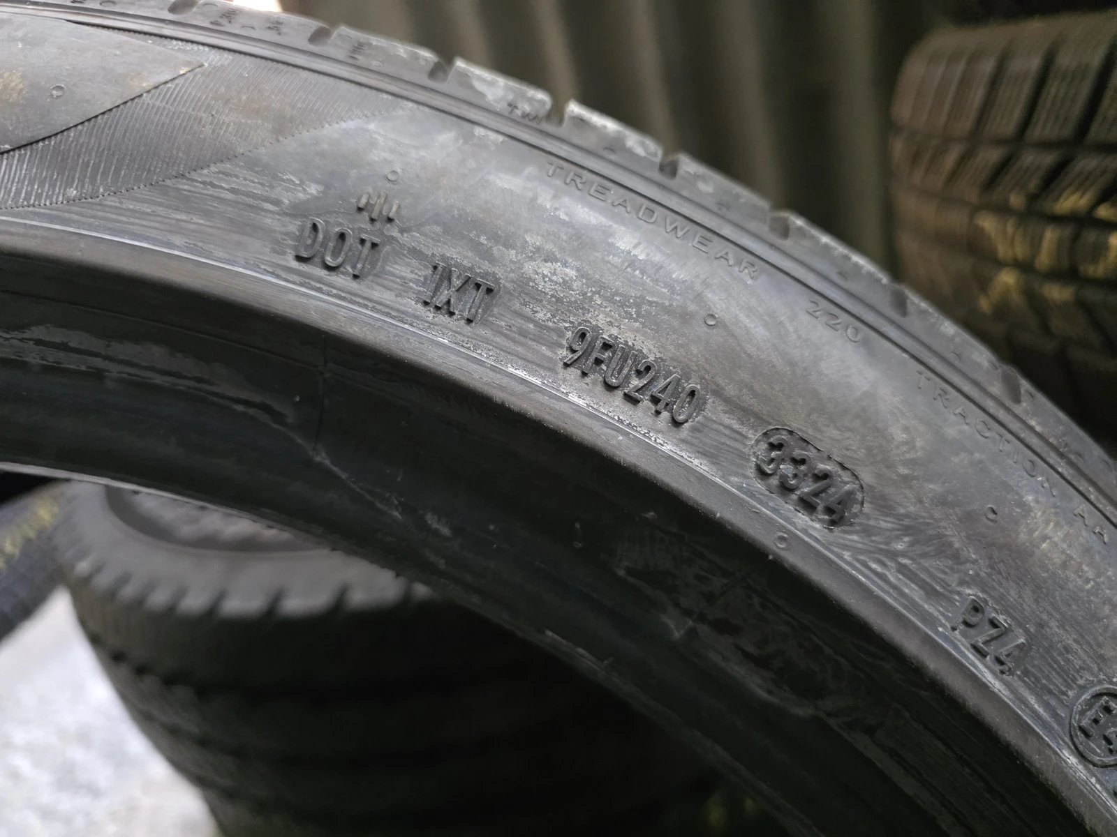 Гуми Летни 265/40R20, снимка 11 - Гуми и джанти - 56735461
