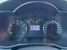 Kia Carens 2.0 Бензин , Автоматик внос Холандия , снимка 12