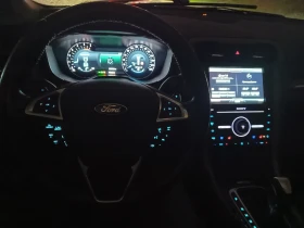 Ford Mondeo 2.0 TDCi 4x4 Панорама Кожен салон Обдухване Масаж, снимка 17