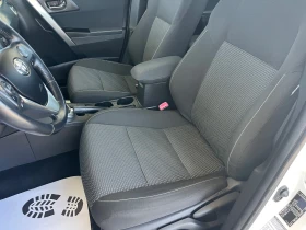 Toyota Auris Hybrid / Сервизирана до последно в TOYOTA, снимка 10
