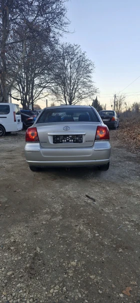 Toyota Avensis 1.8 бензин 129к.с. , снимка 5