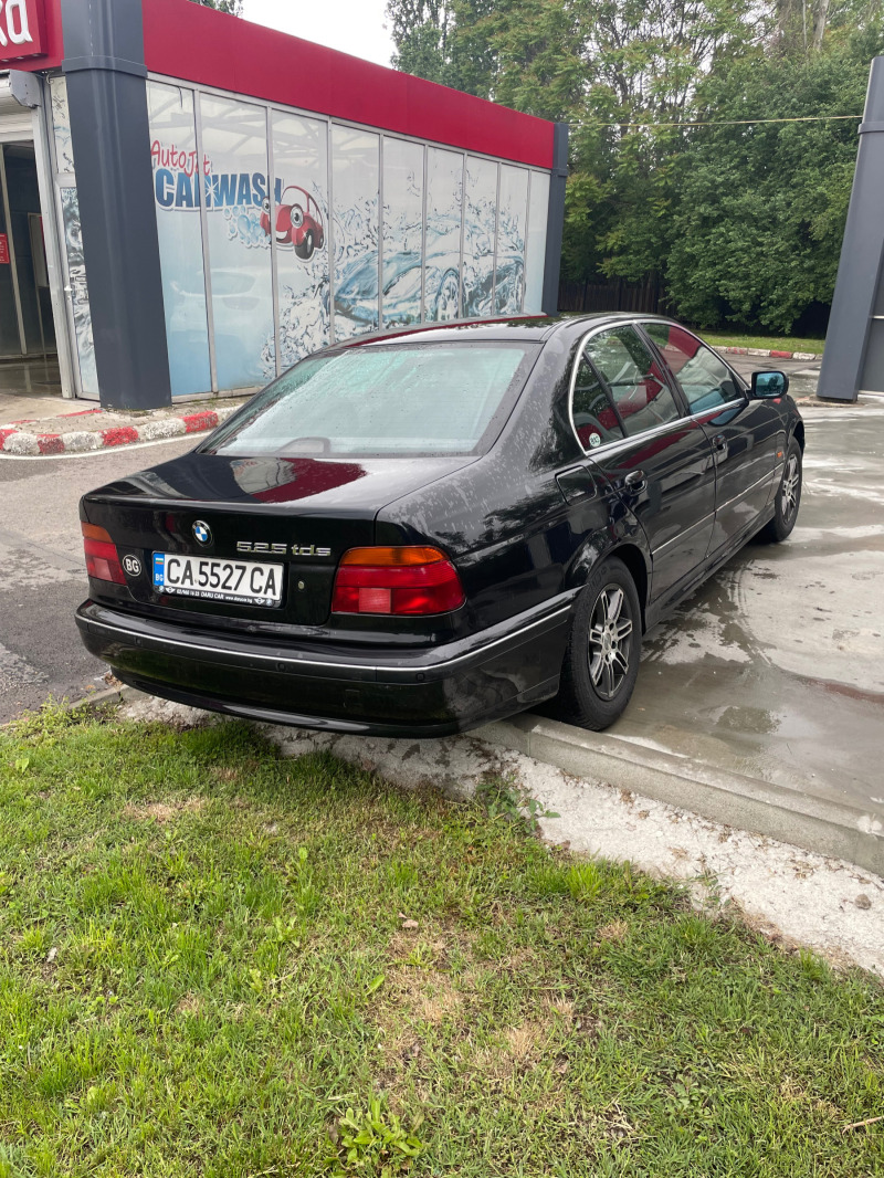 BMW 525, снимка 4 - Автомобили и джипове - 45568092