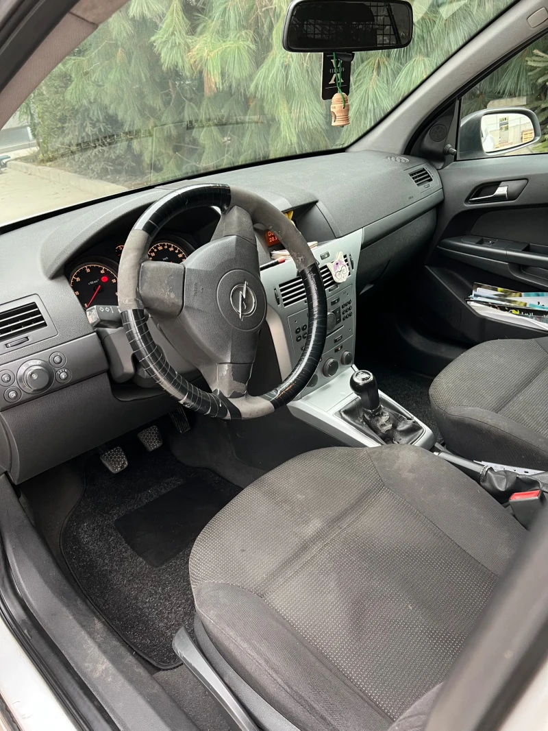 Opel Astra, снимка 7 - Автомобили и джипове - 47262007