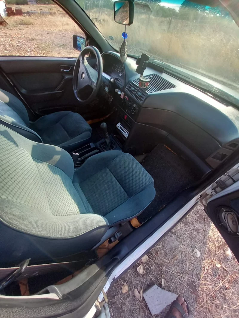 Alfa Romeo 145, снимка 6 - Автомобили и джипове - 47488627