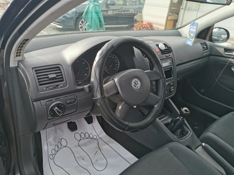 VW Golf TDI, снимка 9 - Автомобили и джипове - 47543449