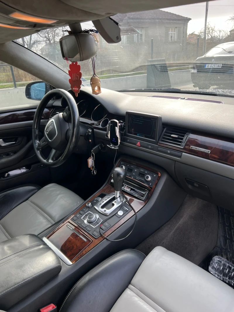 Audi A8 4.2TDI, снимка 11 - Автомобили и джипове - 49001598