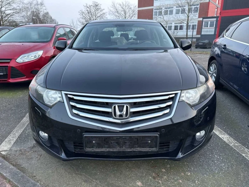 Honda Accord Executive 2.4 Автоматик  , снимка 2 - Автомобили и джипове - 49269073