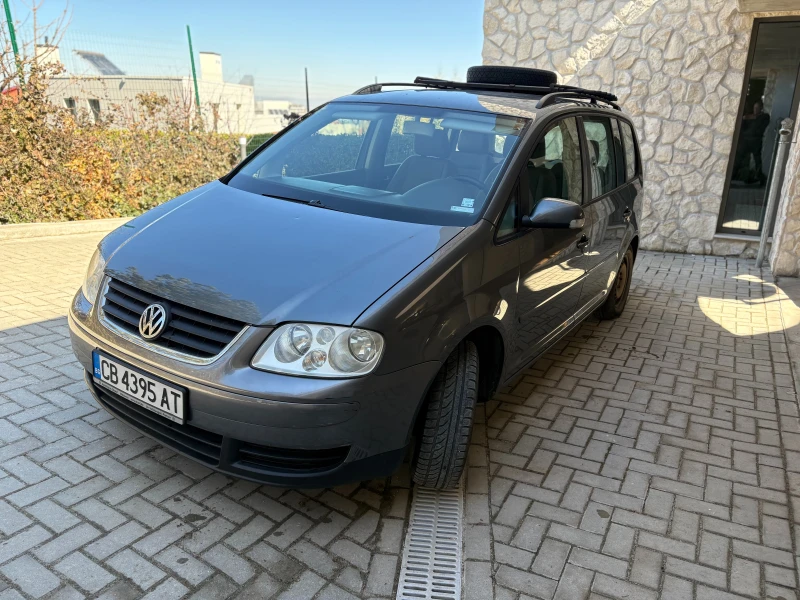 VW Touran, снимка 2 - Автомобили и джипове - 49413628