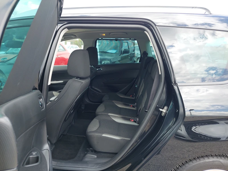 Peugeot 308 2.0 HDI 163 к.с., снимка 9 - Автомобили и джипове - 49941232