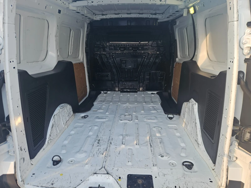 Ford Connect 1.6HDI 3-MESTA MAXI, снимка 8 - Автомобили и джипове - 52092136