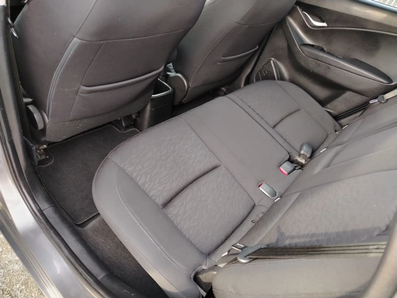 Hyundai Ix20 1.6 - 126 / БЕНЗИН / АВТОМАТИК / НАВИ / ПАНОРАМА/, снимка 13 - Автомобили и джипове - 52552738