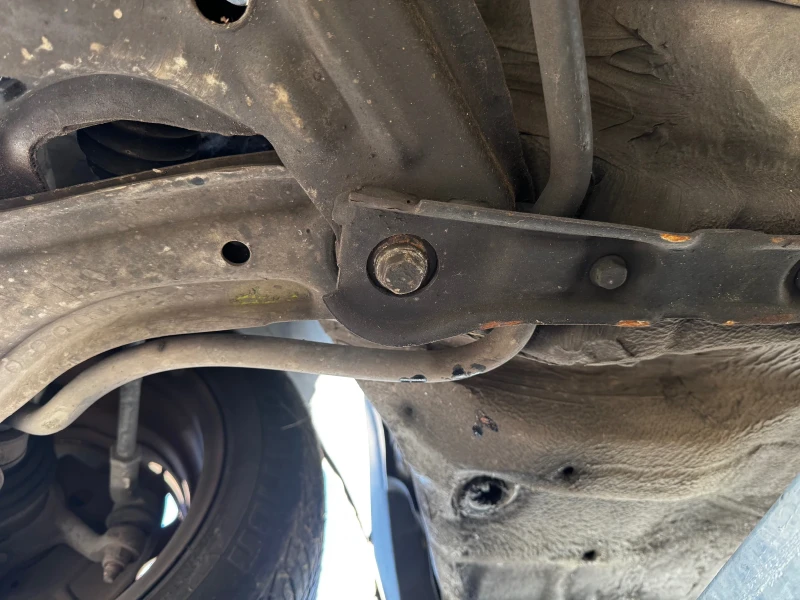 VW Golf 1.6 ЛКЛИМАТИK+ RECARO , снимка 11 - Автомобили и джипове - 53294397