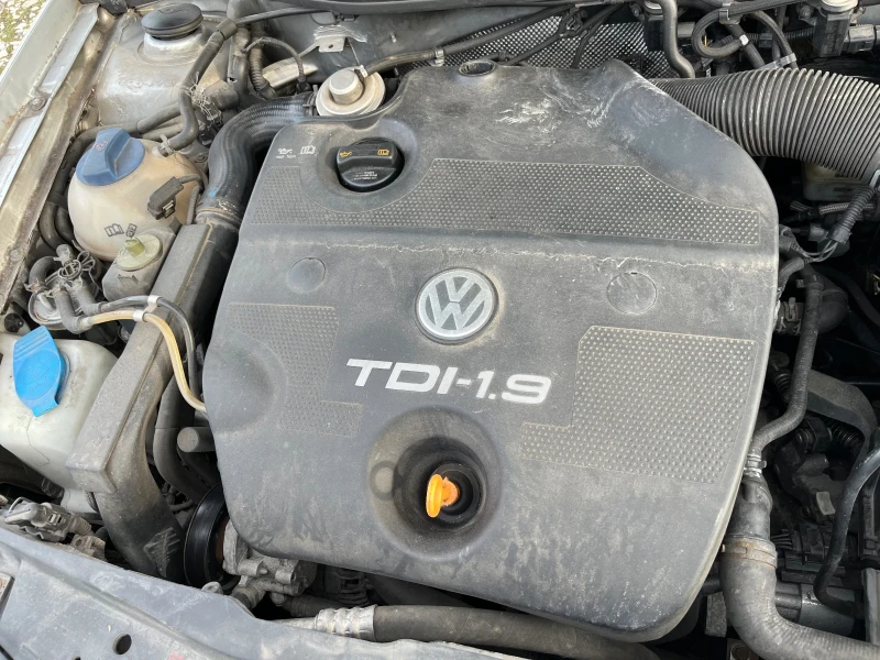 VW Golf 1.9TDI, снимка 12 - Автомобили и джипове - 53510204
