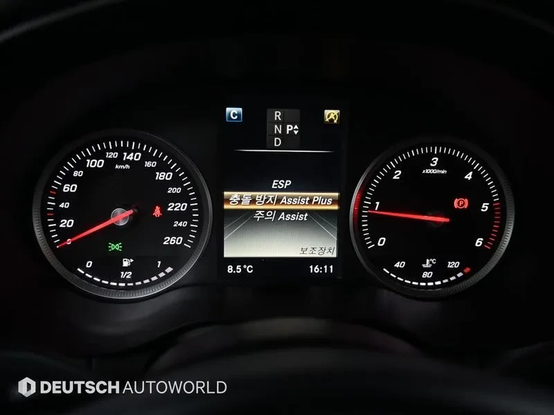 Mercedes-Benz C 200 2.0, снимка 16 - Автомобили и джипове - 54278048