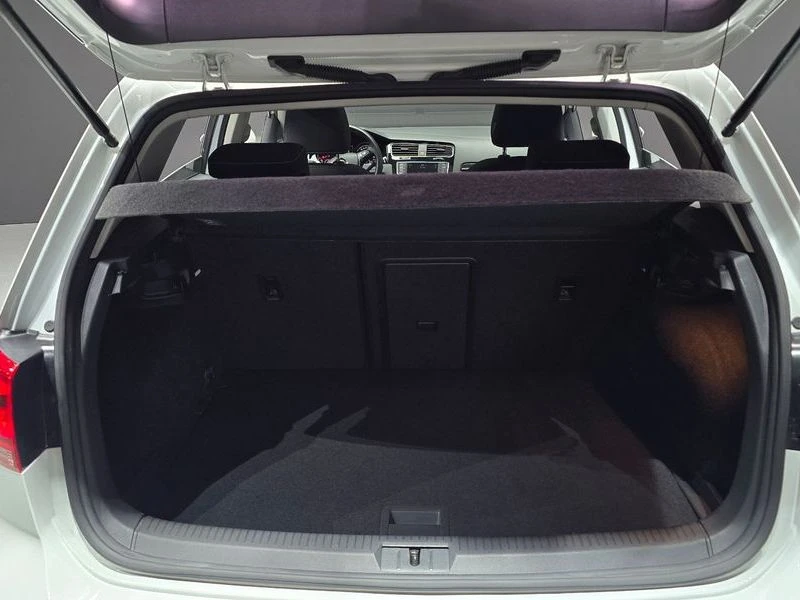 VW Golf 1.4 Automatic, снимка 17 - Автомобили и джипове - 56039422
