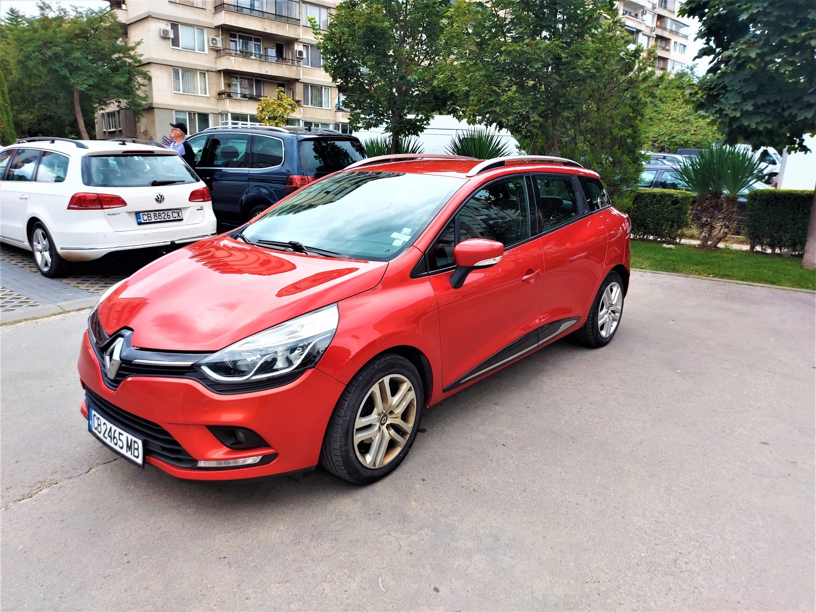 Renault Clio 1.5 dCi/90 к.с. ПЪРВИ СОБСТВЕНИК Зимни гуми - изображение 2