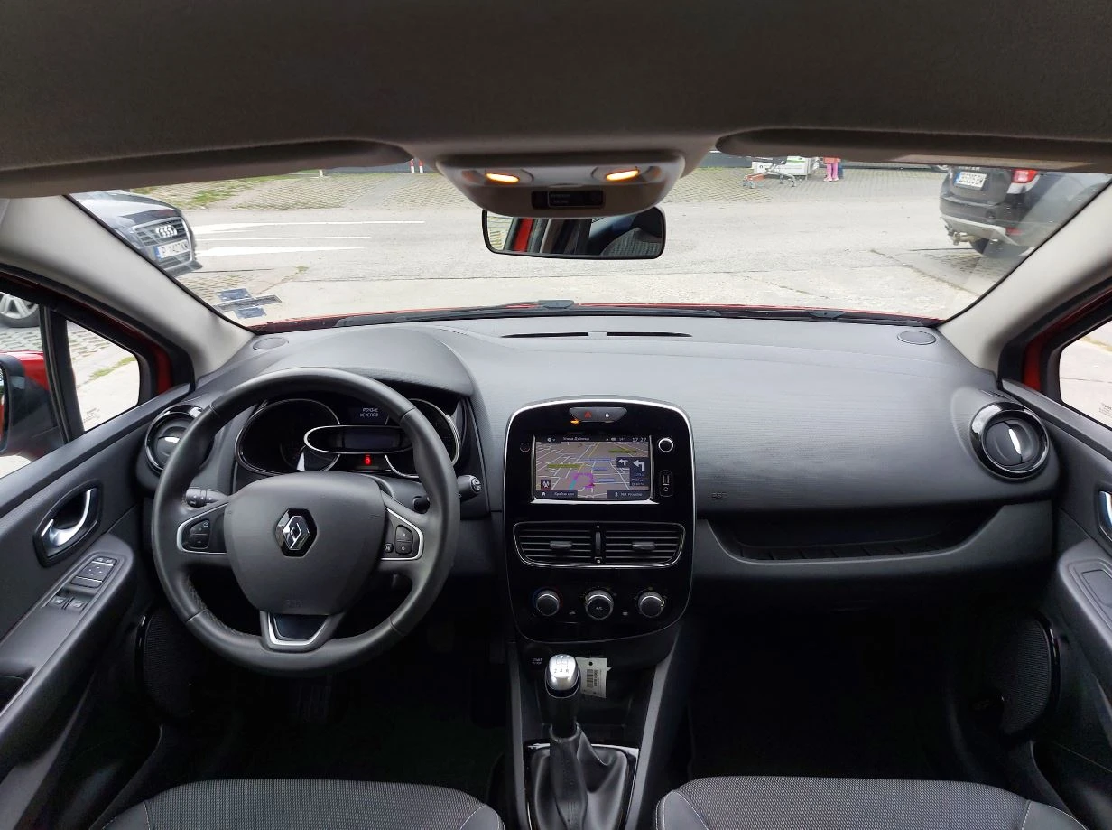 Renault Clio 1.5 dCi/90 к.с. ПЪРВИ СОБСТВЕНИК Зимни гуми - изображение 7