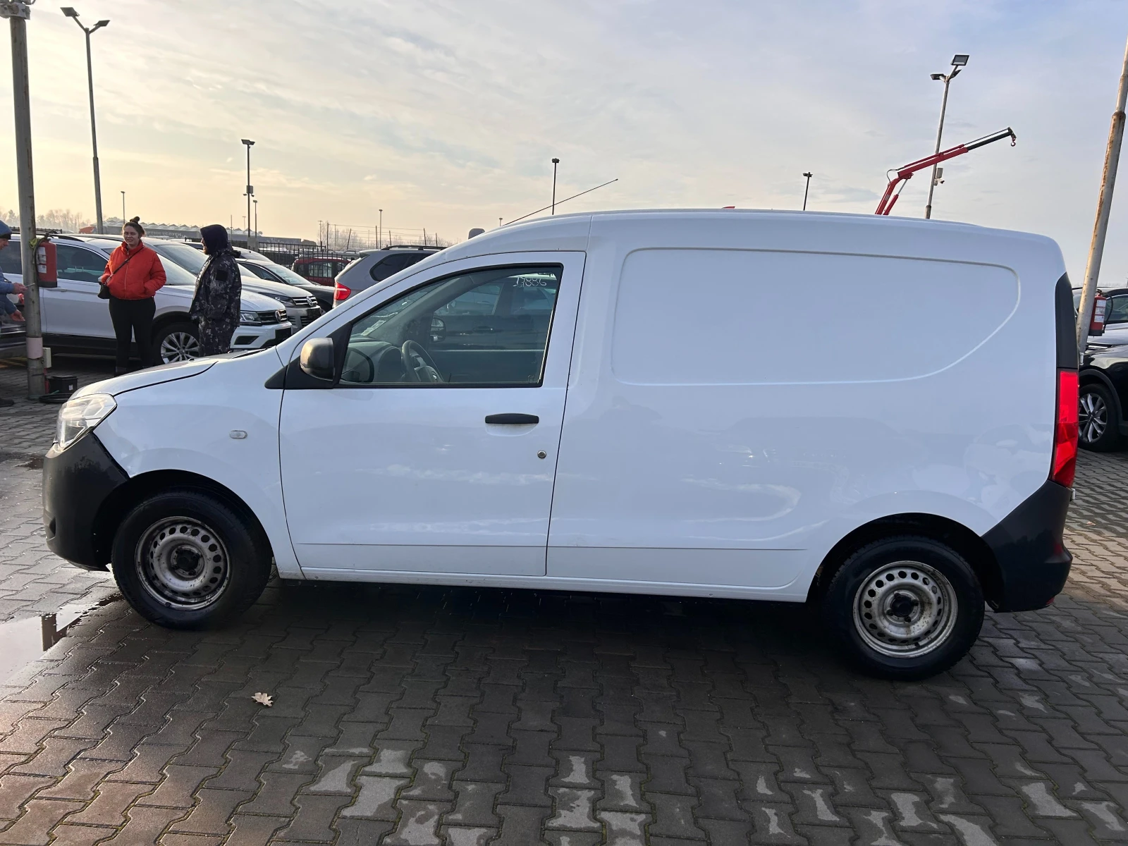 Dacia Dokker 1.6i EURO 5B - изображение 9