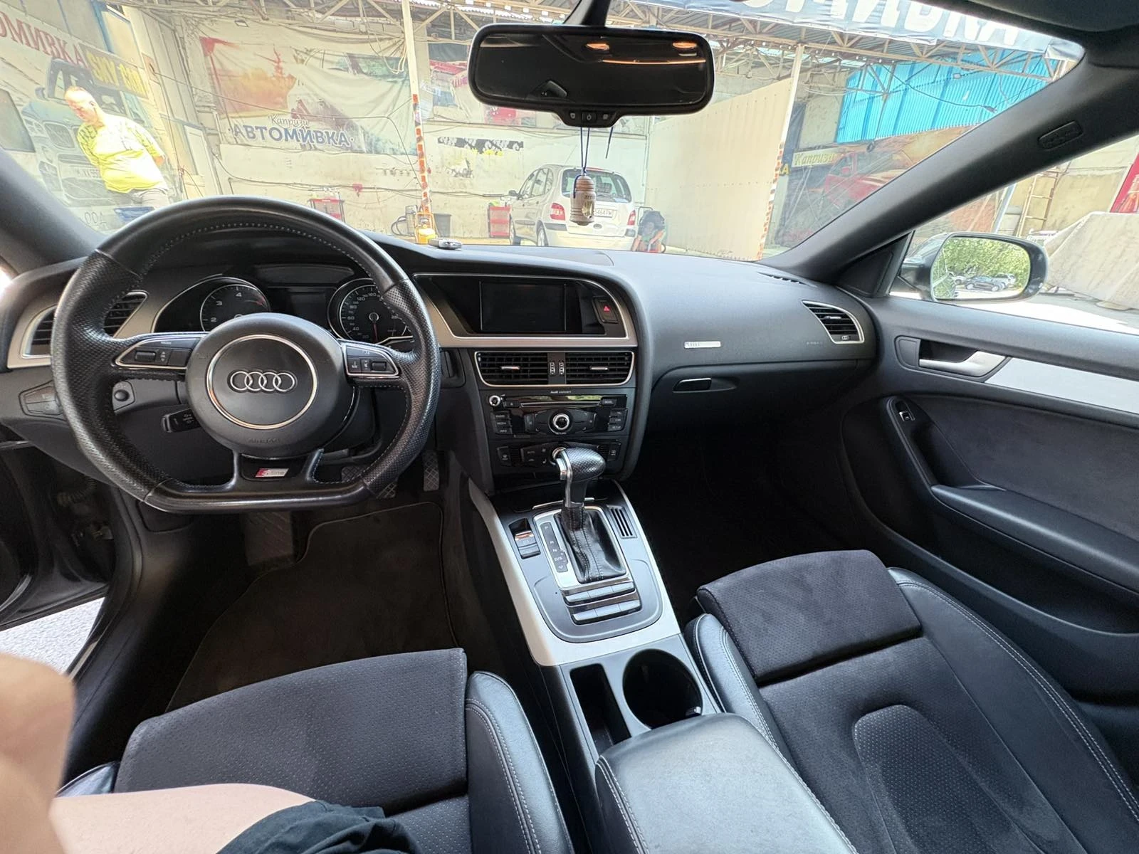 Audi A5 2.0TDI.S-Line - изображение 4