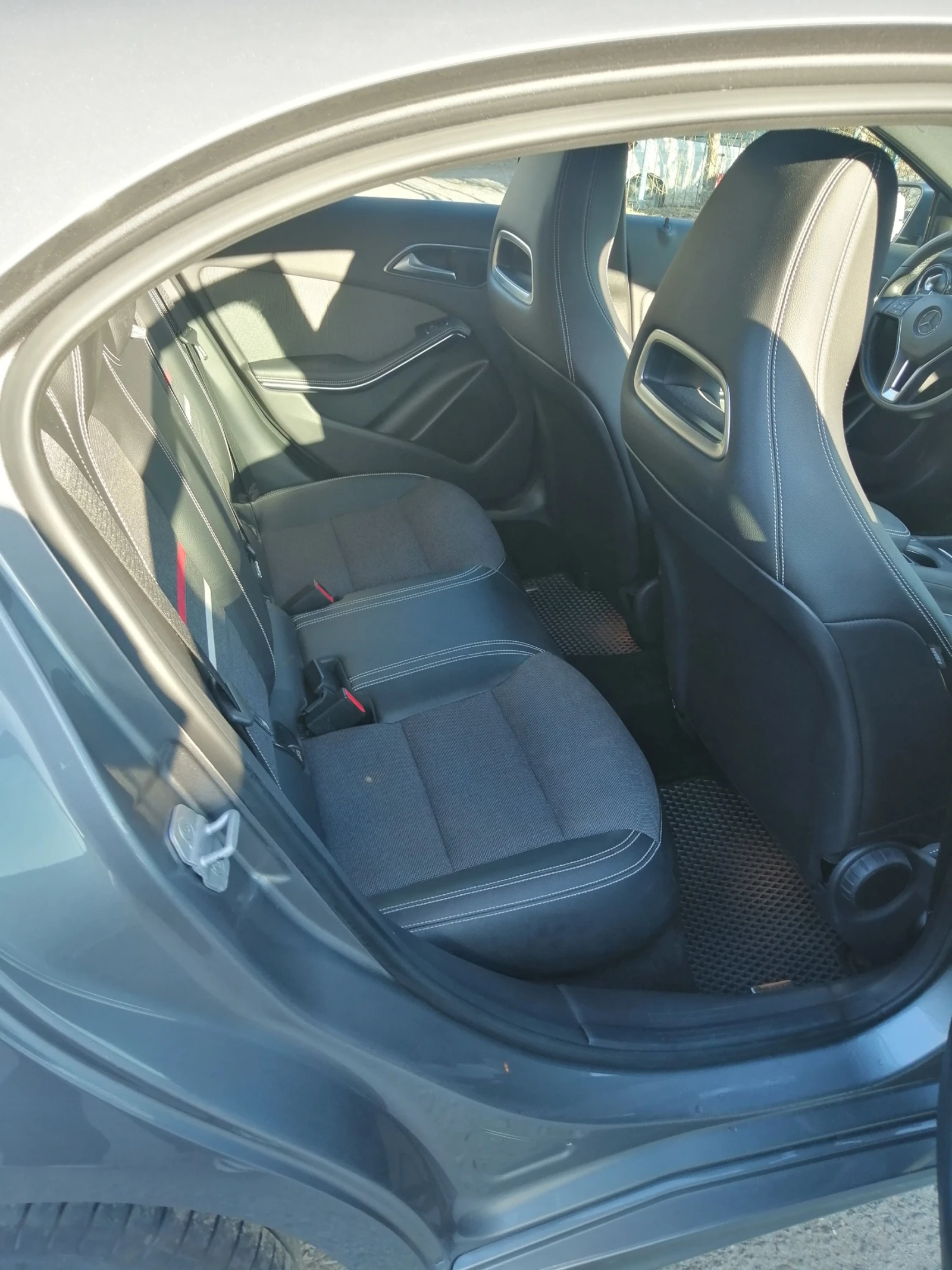 Mercedes-Benz A 180  - изображение 9