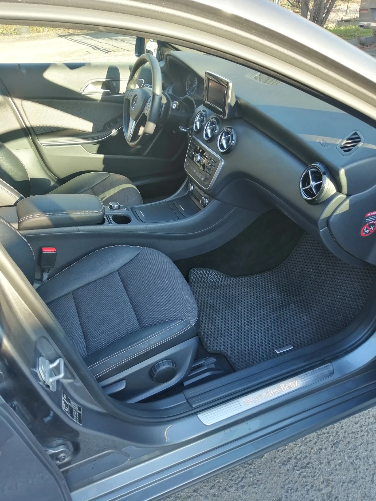 Mercedes-Benz A 180  - изображение 7