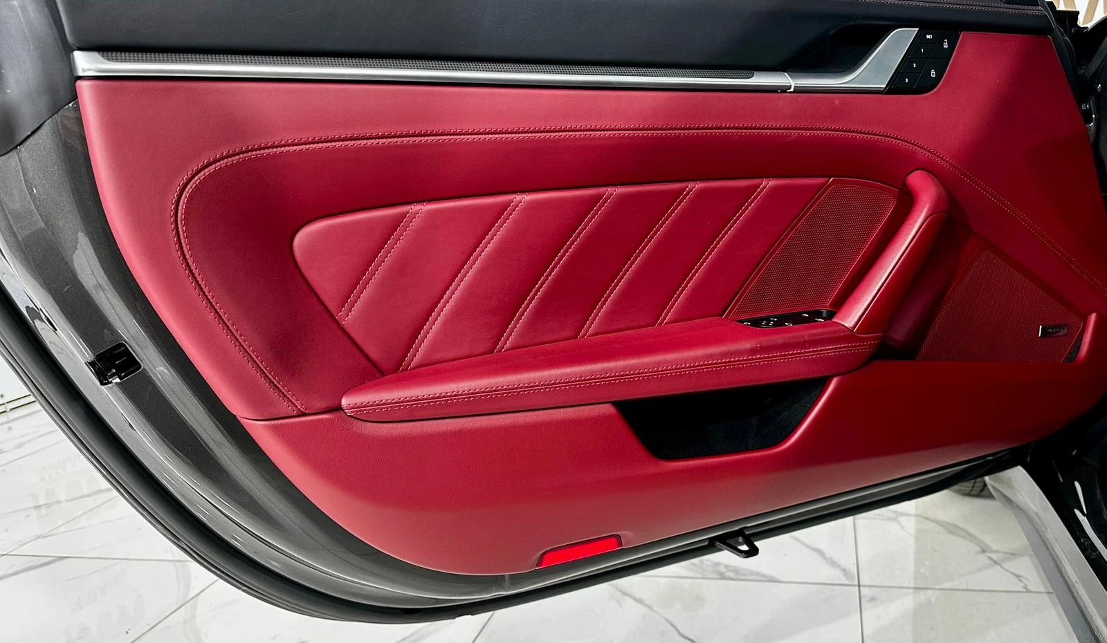 Porsche 911 Turbo S 992* Carbon* Akrapovic* Lift* Вентилация - изображение 8