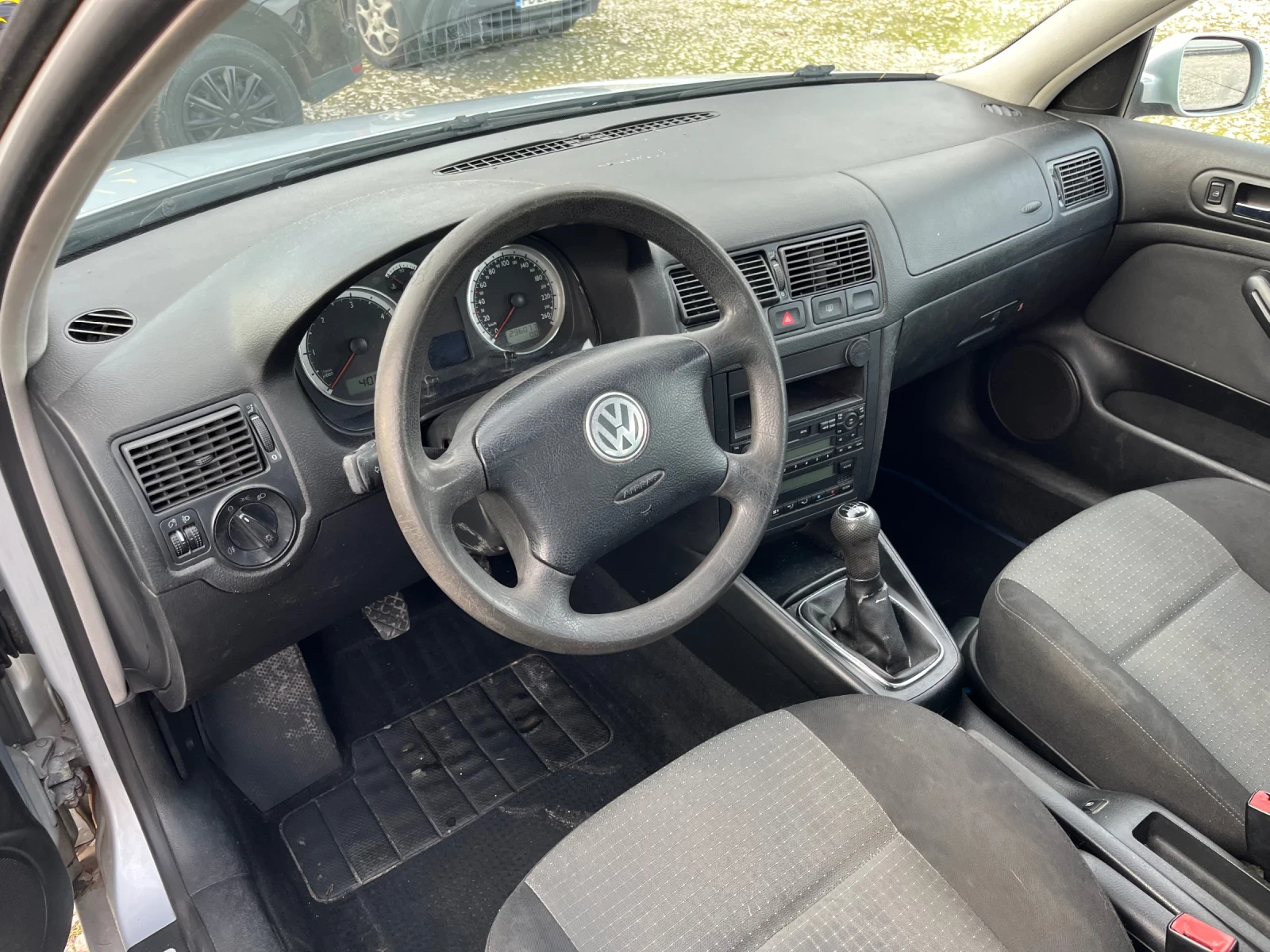 VW Golf 1.9TDI | Mobile.bg � ����������� 10