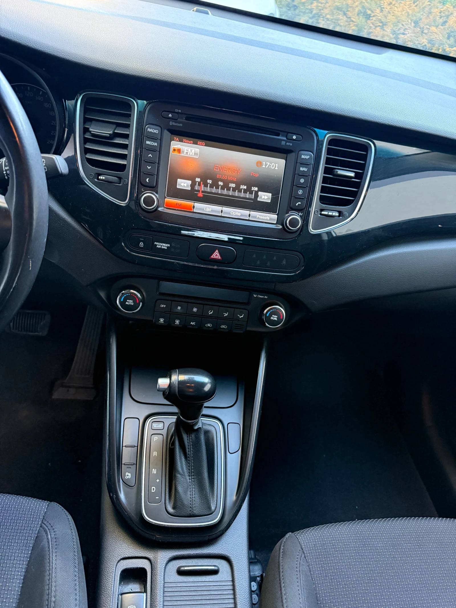 Kia Carens 2.0 Бензин , Автоматик внос Холандия  - изображение 4