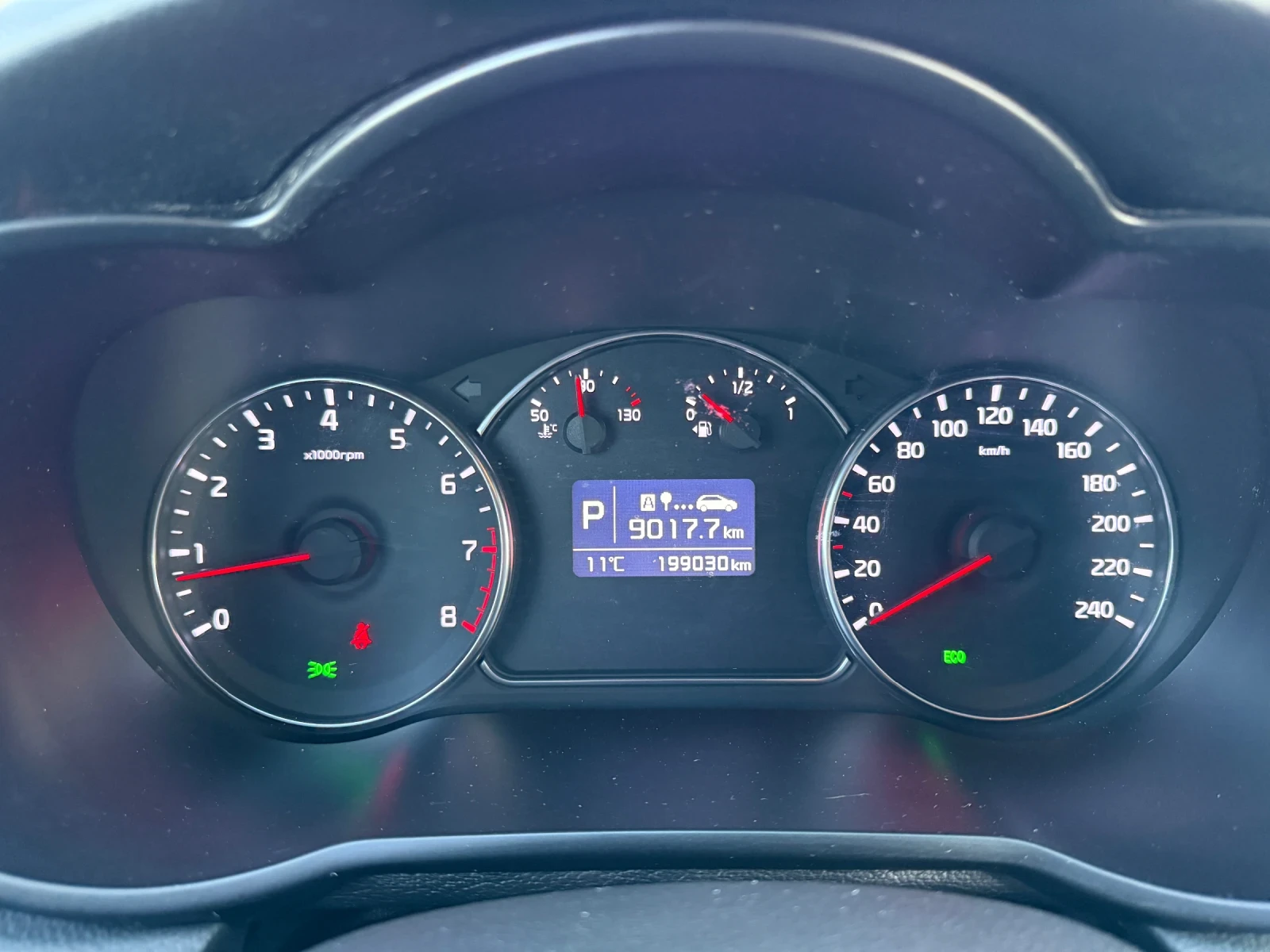 Kia Carens 2.0 ������ , ��������� ���� ��������  | Mobile.bg � ����������� 12