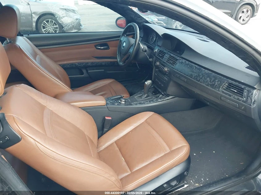 BMW 328 3l Xi, снимка 5 - Автомобили и джипове - 54389801