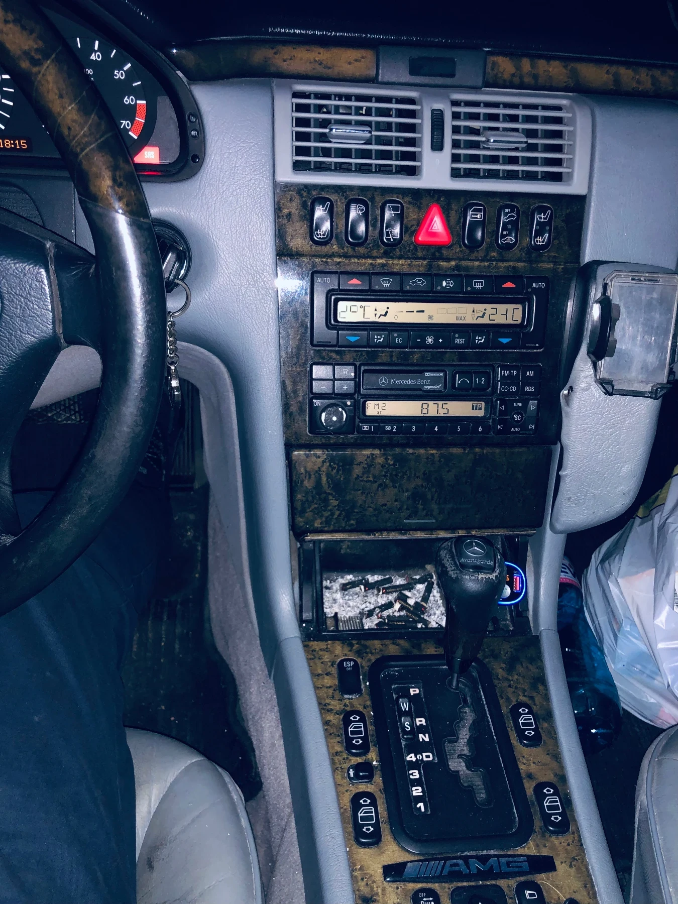 Mercedes-Benz E 420, снимка 8 - Автомобили и джипове - 54656123