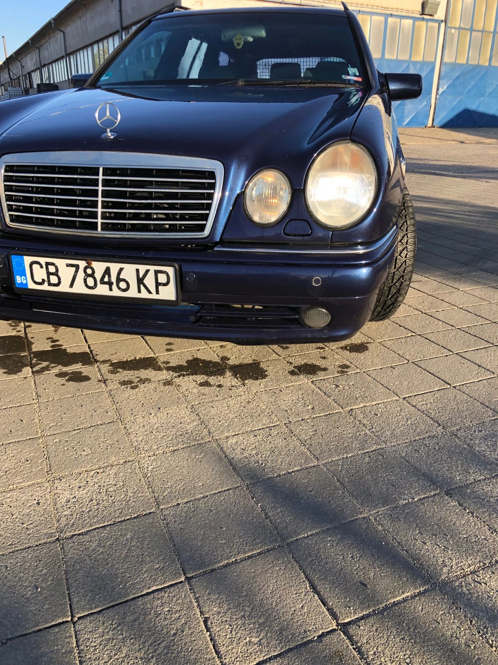 Mercedes-Benz E 420, снимка 13 - Автомобили и джипове - 54656123