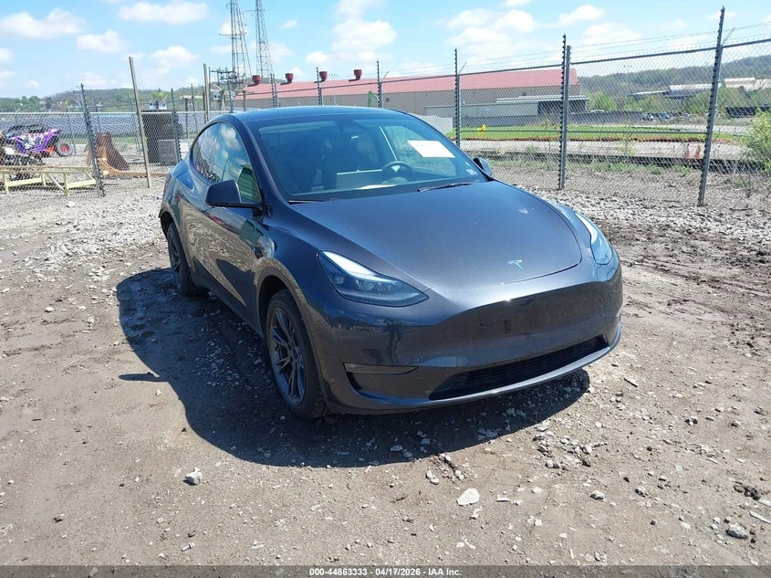 Tesla Model Y Long Range Dual Motor All-Wheel Drive