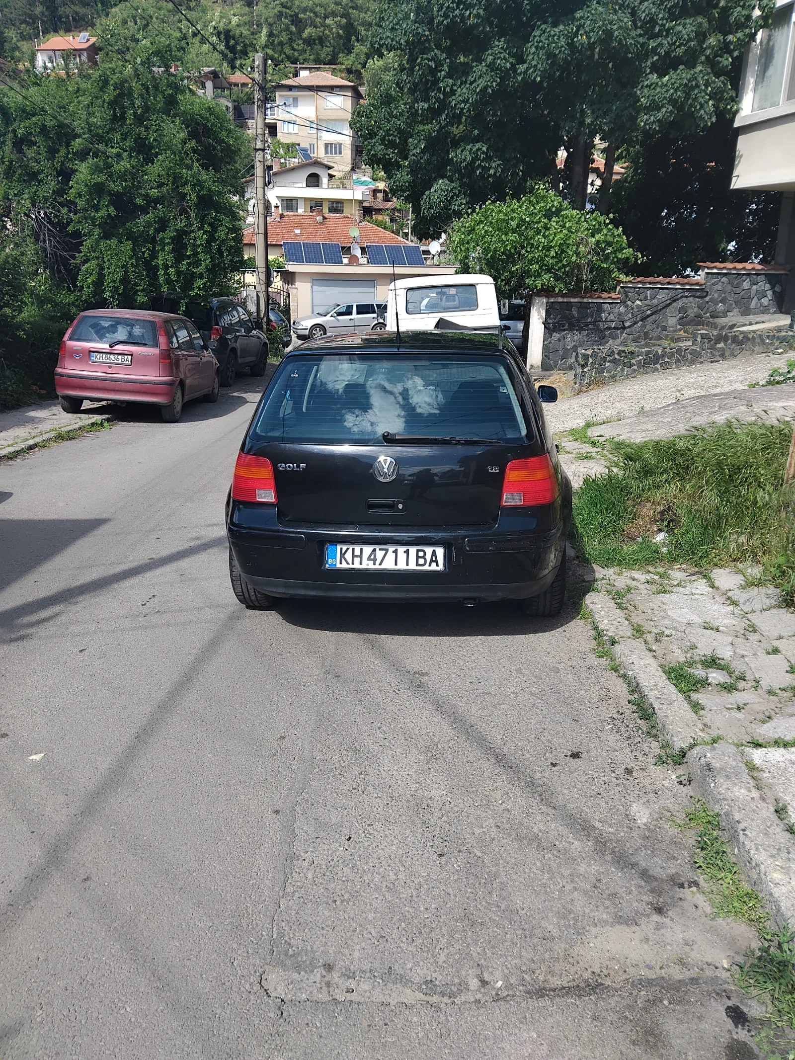VW Golf 1.8, снимка 3 - Автомобили и джипове - 54702642