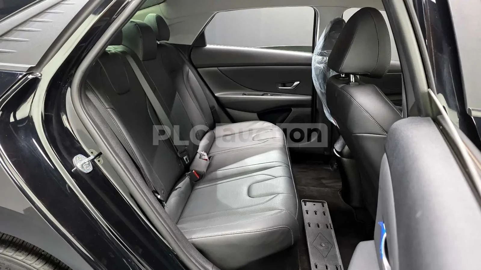 Hyundai Elantra LPG| DISTRONIC| ПОДГРЕВ| КАМЕРА| ВКЛ.ТЕХНОТЕСТ, снимка 15 - Автомобили и джипове - 54910280