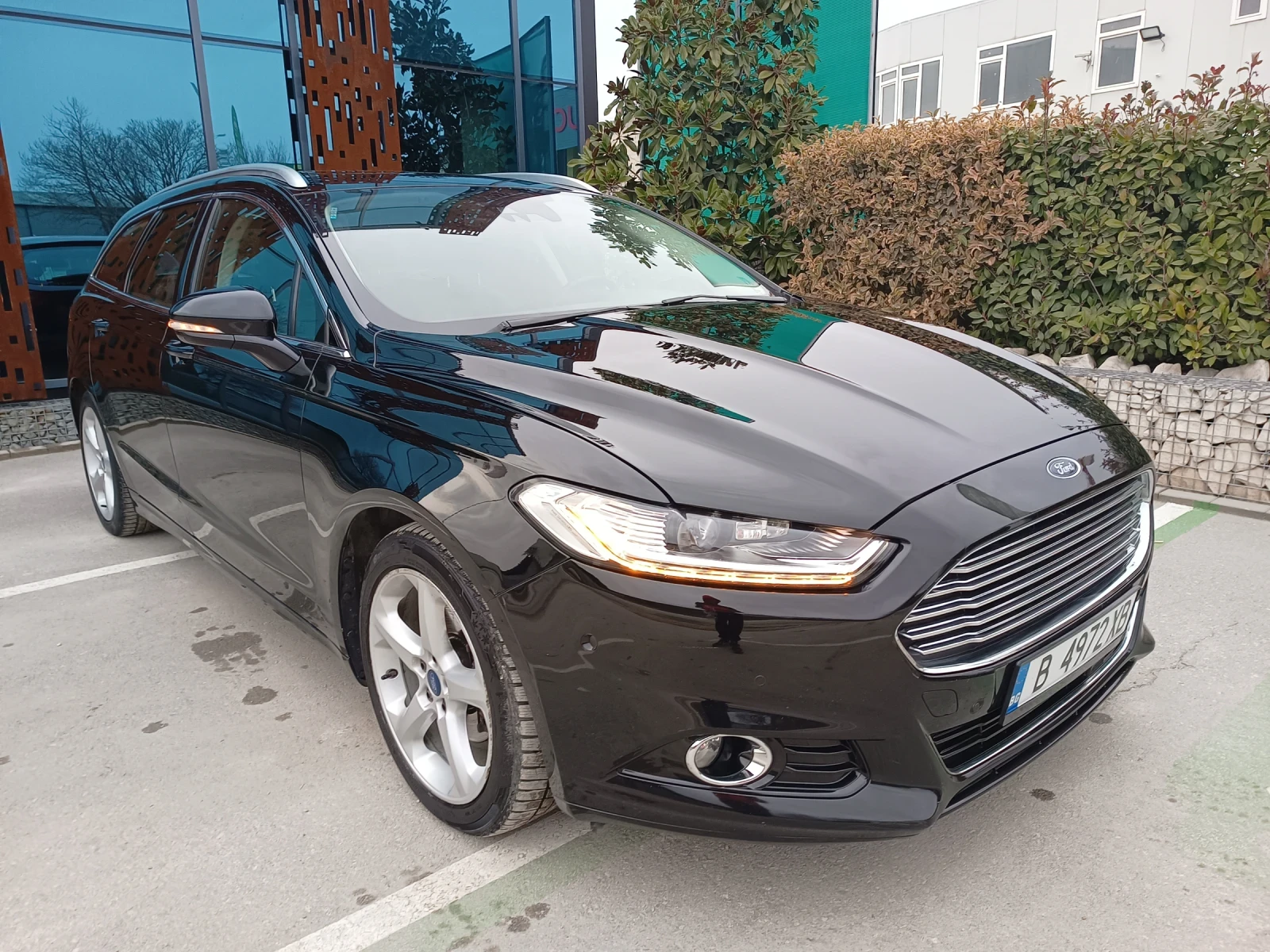 Ford Mondeo 2.0 TDCi 4x4 Панорама Кожен салон Обдухване Масаж, снимка 3 - Автомобили и джипове - 55202231