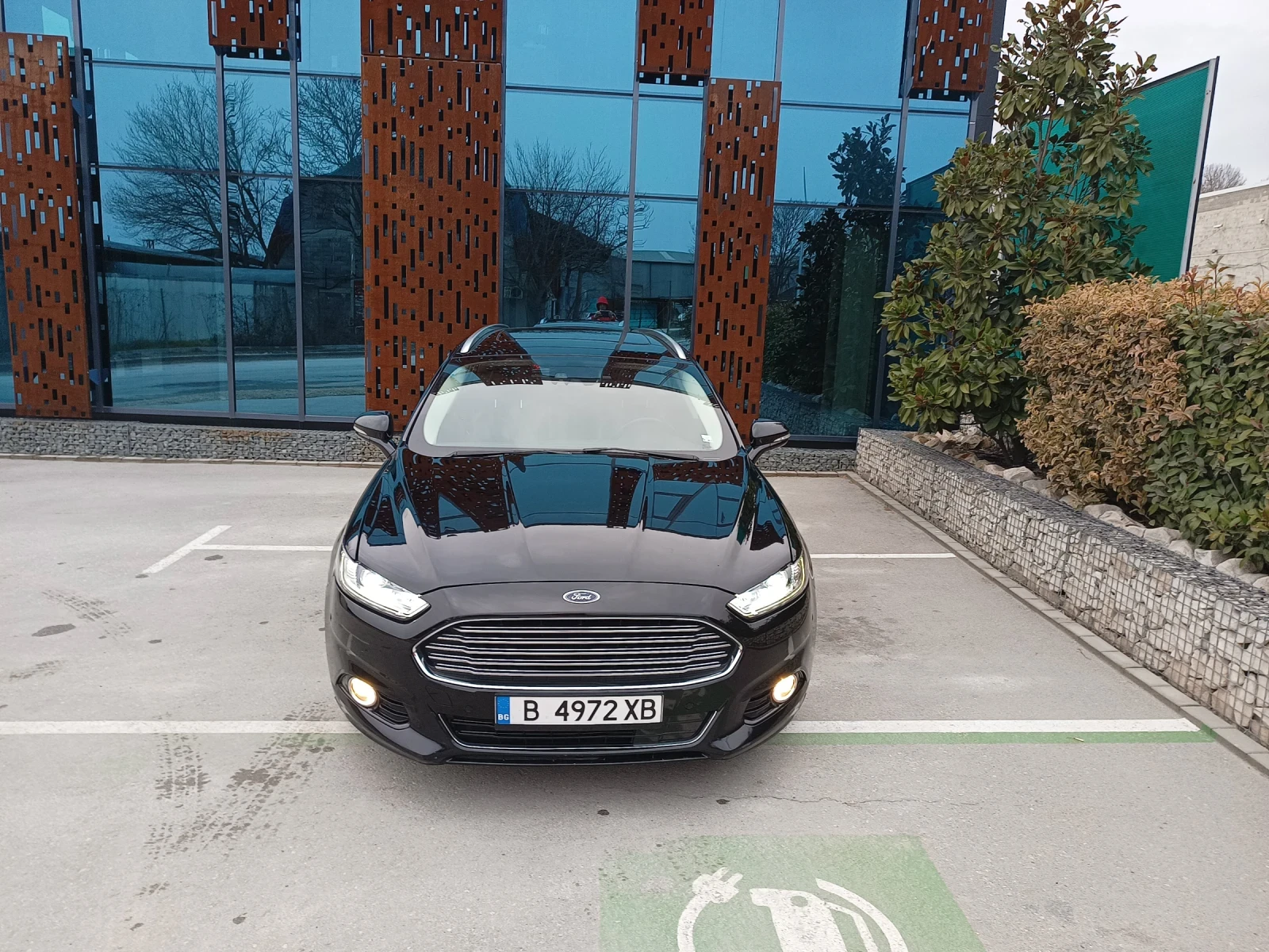 Ford Mondeo 2.0 TDCi 4x4 Панорама Кожен салон Обдухване Масаж