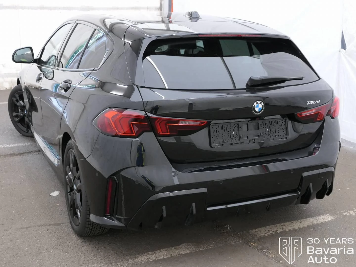 BMW 120 d M Sport Paket Steptronic, снимка 2 - Автомобили и джипове - 55447832