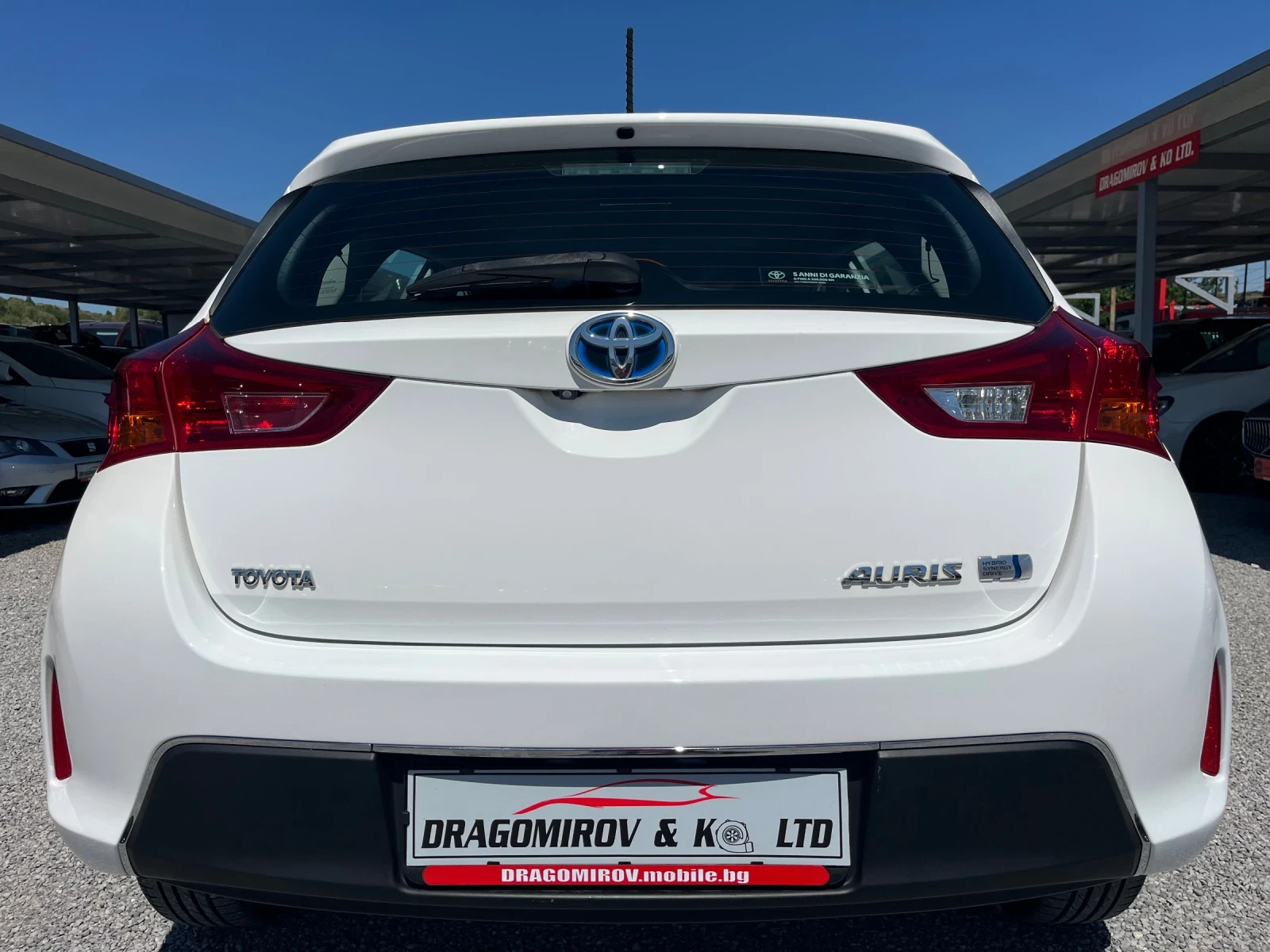 Toyota Auris Hybrid / Сервизирана до последно в TOYOTA, снимка 7 - Автомобили и джипове - 55485777