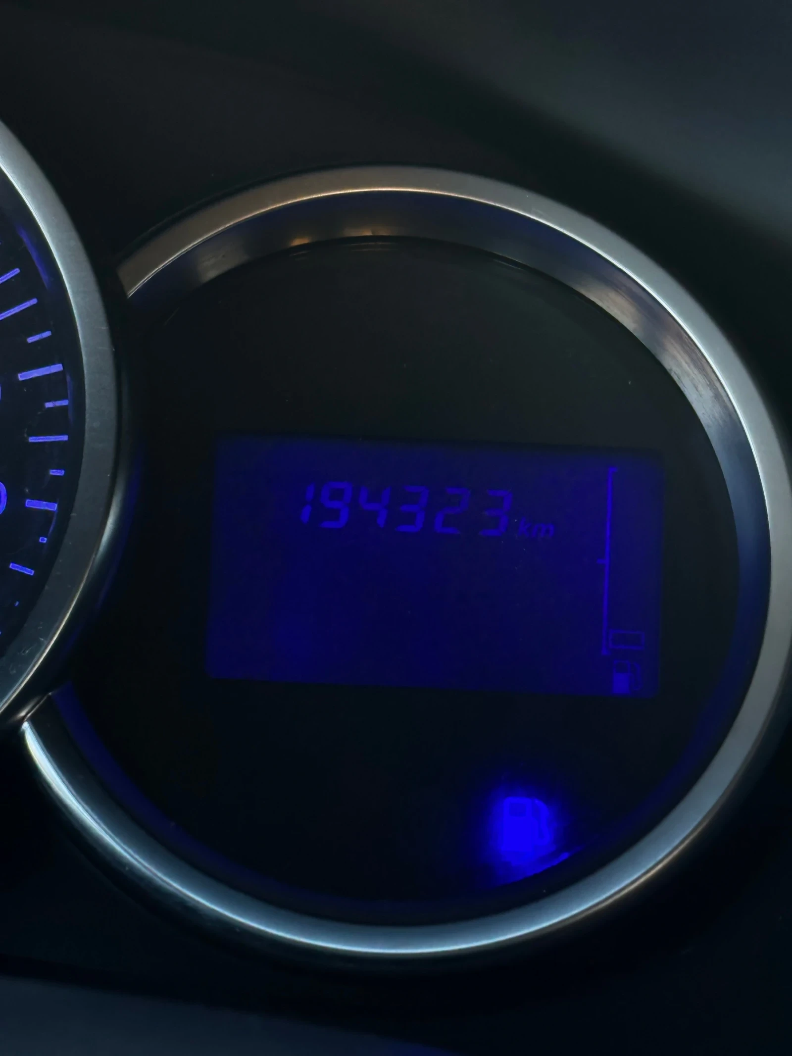 Dacia Logan LPG/Klima, снимка 9 - Автомобили и джипове - 55514219