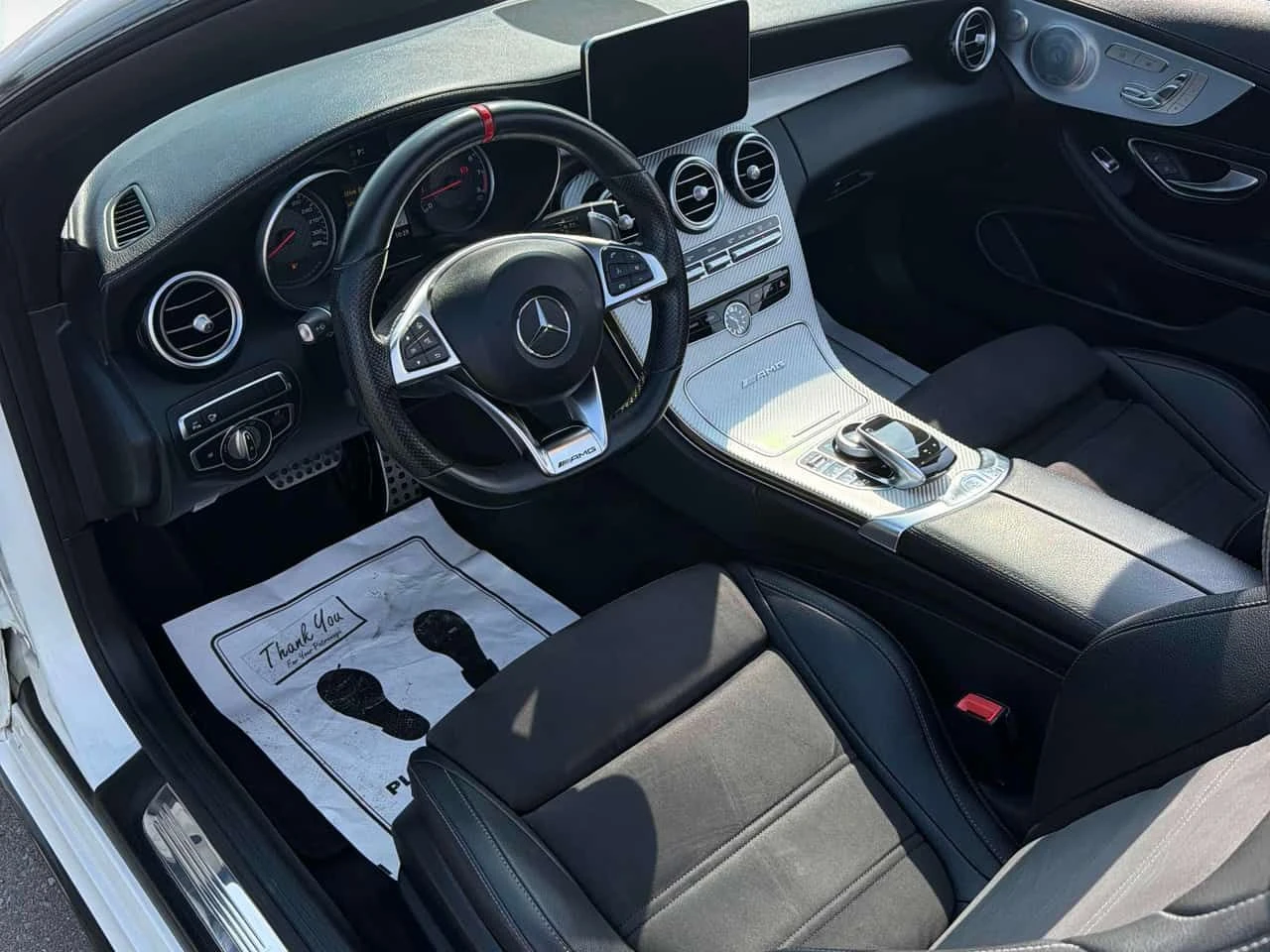 Mercedes-Benz C 63 AMG /360/BURMESTER/КЛИП НА МОТОРА / CARFAX/АВТОКРЕДИТ, снимка 11 - Автомобили и джипове - 55650724