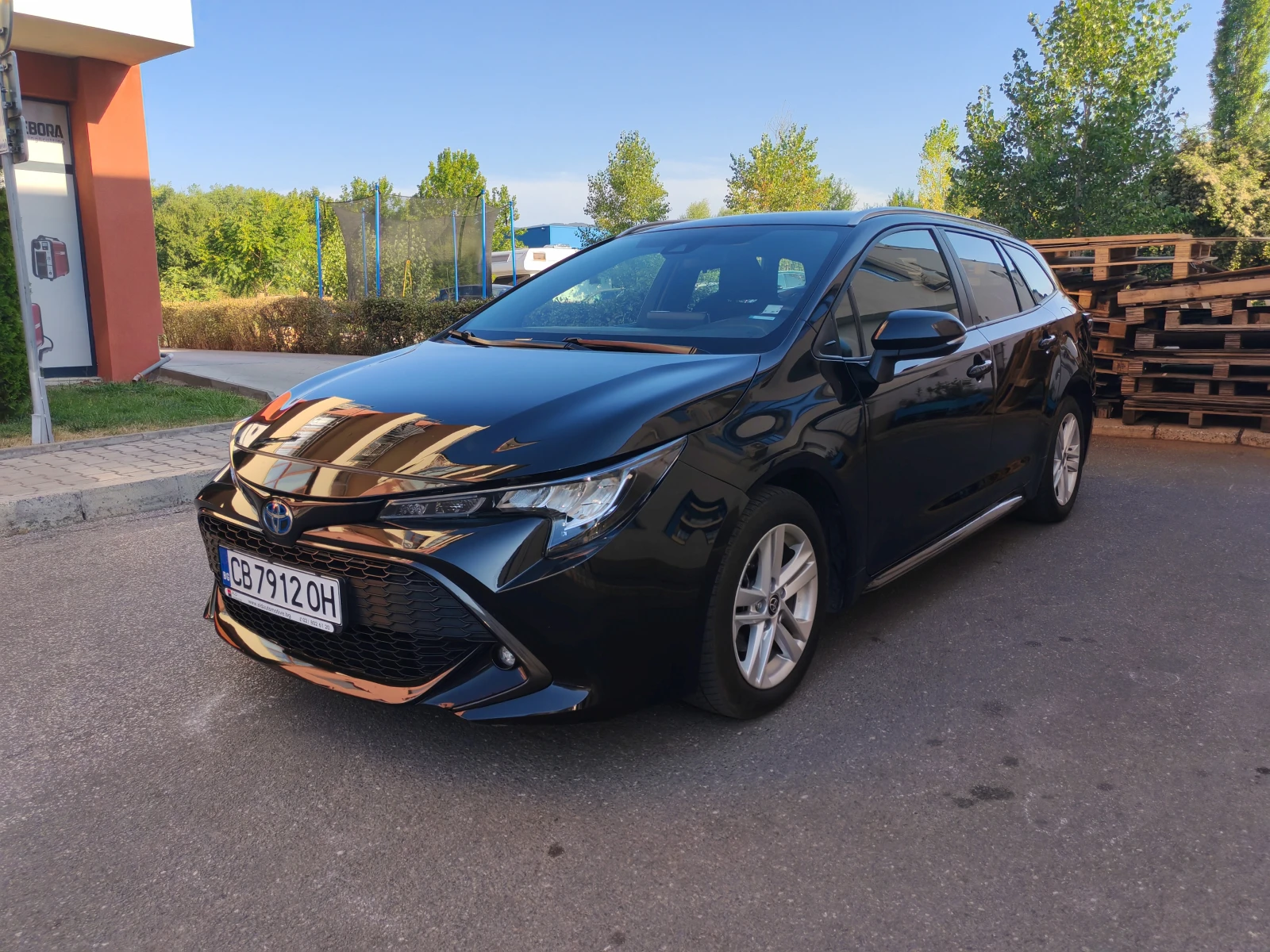 Toyota Corolla TS 1.8 HYBRID / Гаранция
