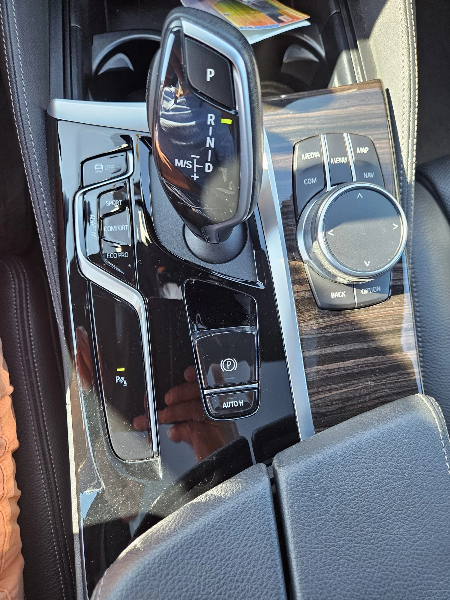BMW 530, снимка 11 - Автомобили и джипове - 56210558