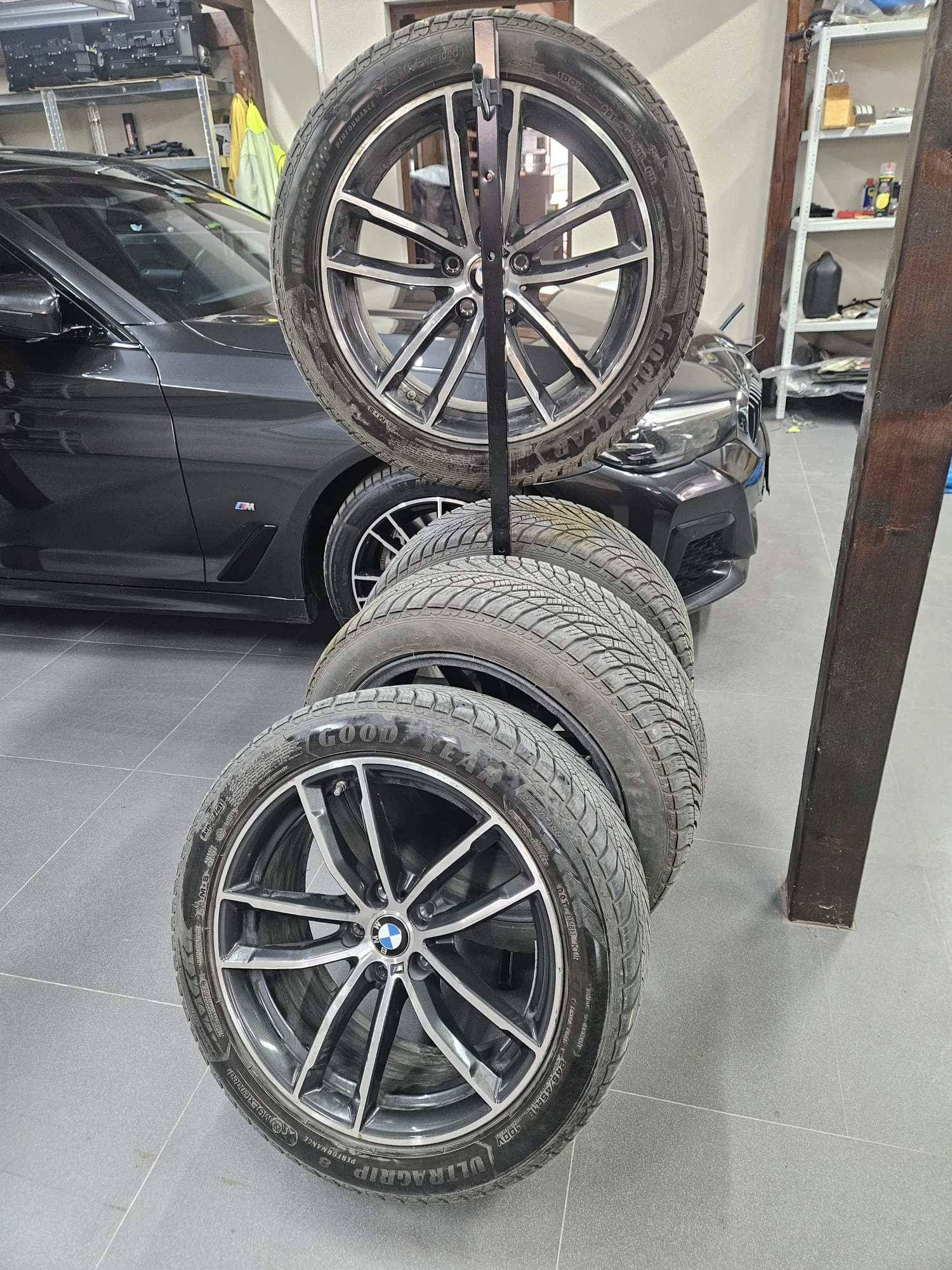 BMW 530, снимка 16 - Автомобили и джипове - 56210558