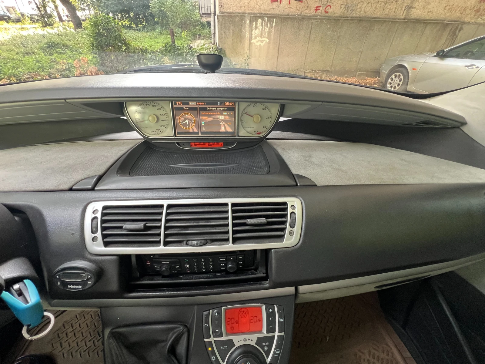 Peugeot 807 2.0 HDI, снимка 3 - Автомобили и джипове - 56259376